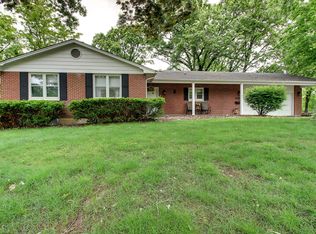 1116 Ridgewood Dr, Quincy, IL 62301