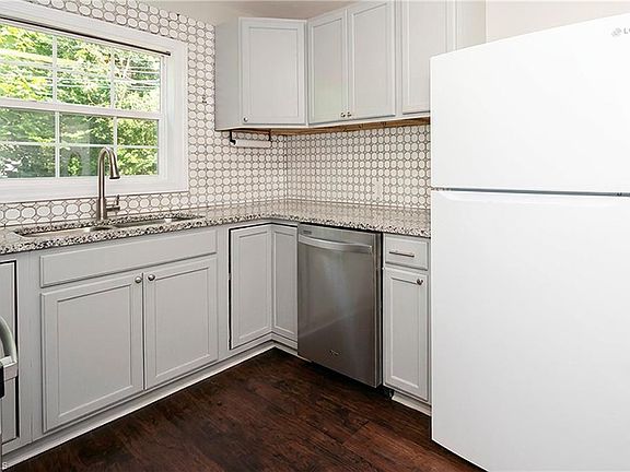 5th image of 1760 Polo Rd