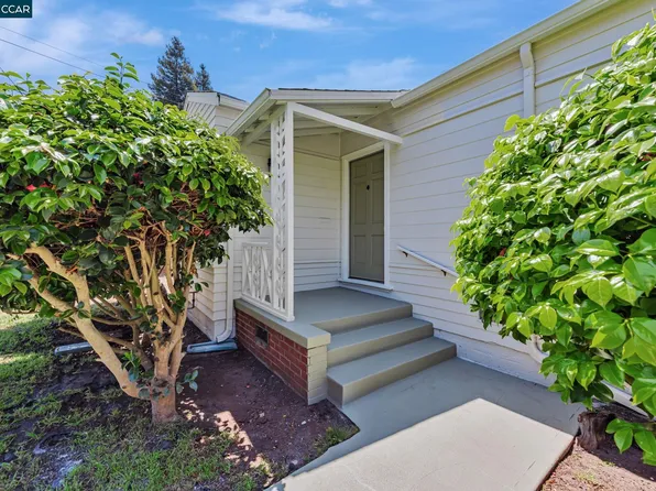 3056 Roxbury Ave, Oakland, CA 94605