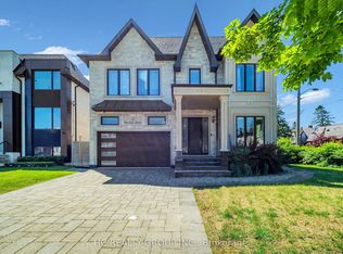 15 Bevdale Rd, Toronto, ON M2N 2G3