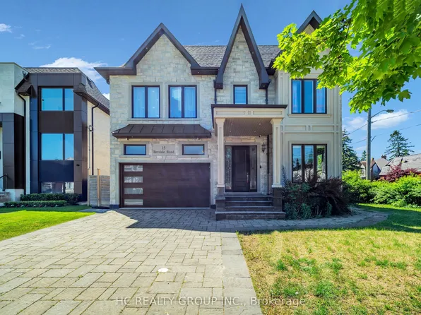 15 Bevdale Rd, Toronto, ON M2N 2G3