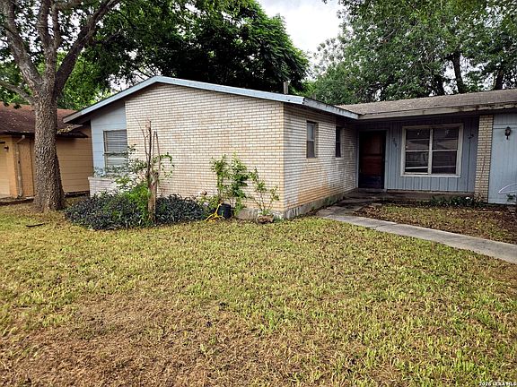 3rd image of 209 WINN AVE