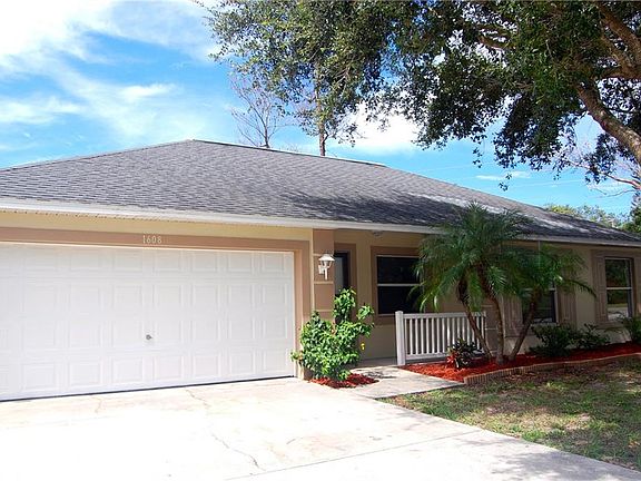 2nd image of 1608 Fuji Dr