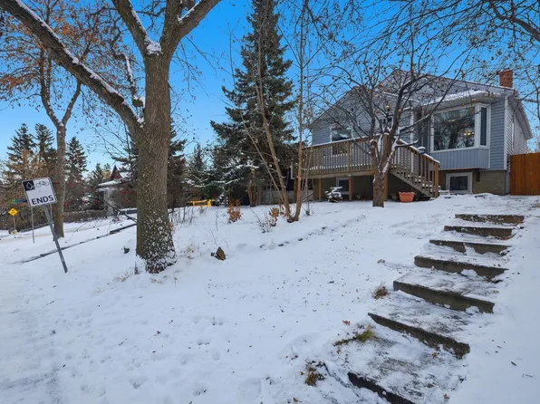 9705 87th Ave NW, Edmonton, AB T6E 2N3