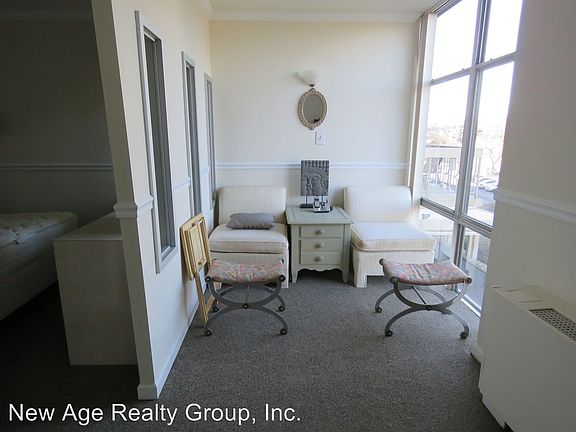 5th image of 3600 Conshohocken Ave APT 403A