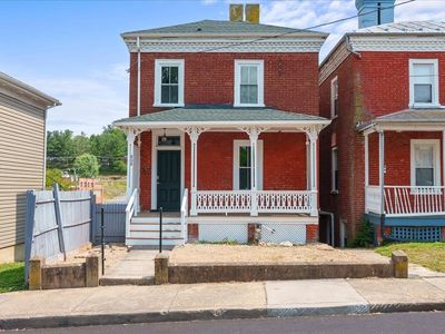 808 Maple St, Staunton, VA, 24401
