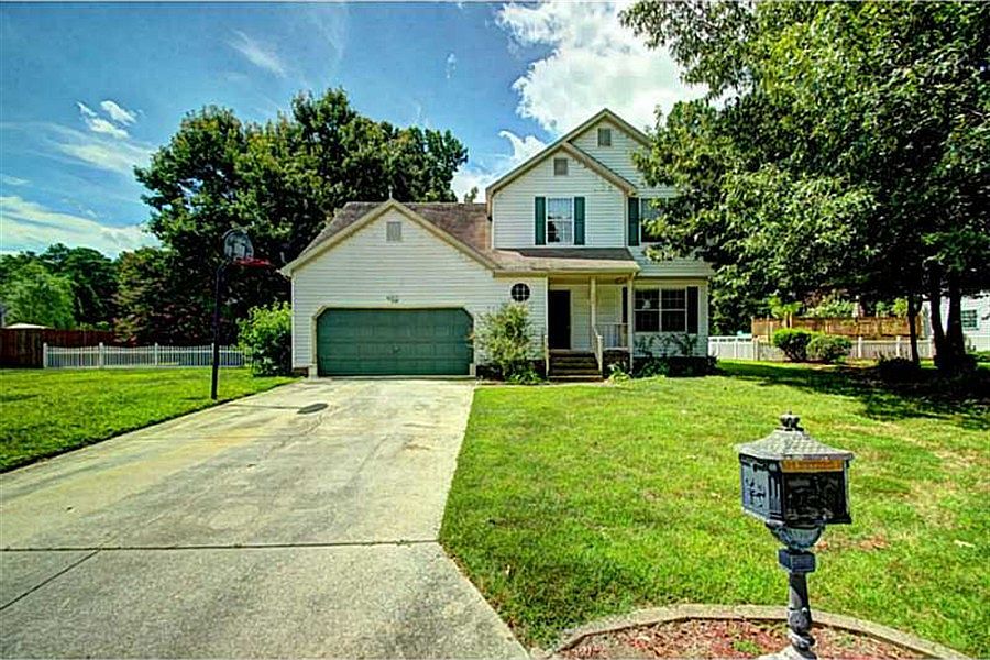 1st image of 206 Harbor Watch Pl