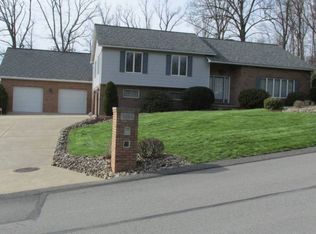 3255 Ridgeway Rd, Greensburg, PA 15601