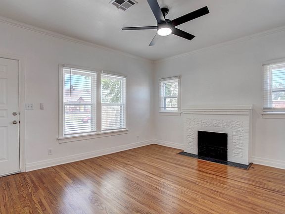 4th image of 1511 S Florence Pl