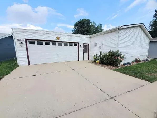 1707 Pearl Dr, Loveland, CO 80537