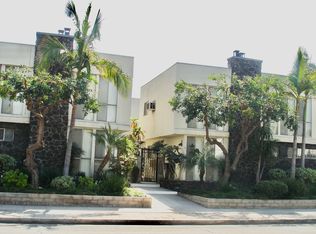 2714 W Clark Ave #D-7, Burbank, CA 91505