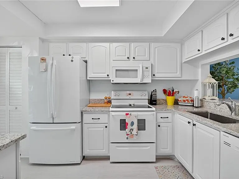 705 Augusta Blvd #4 — Photo 11