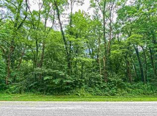 8189 Cheri Dr, South Beloit, IL 61080