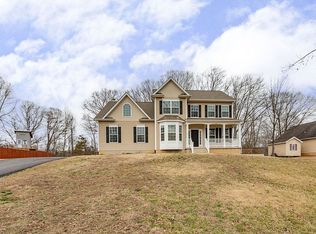 13 Walker Way, Stafford, VA