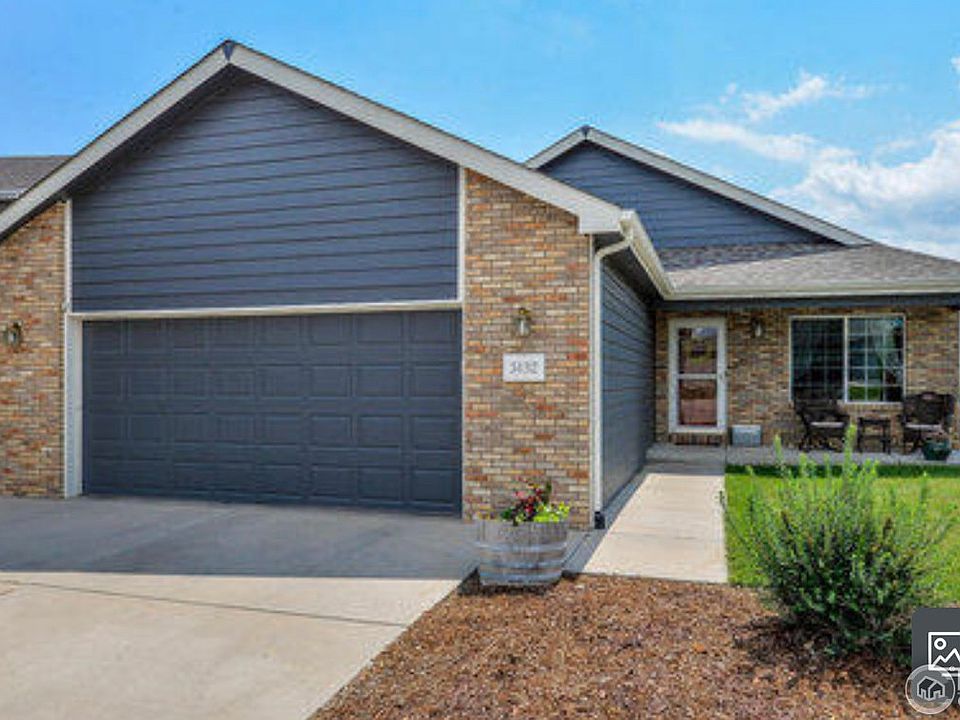 1st image of 3132 Canyon Cir