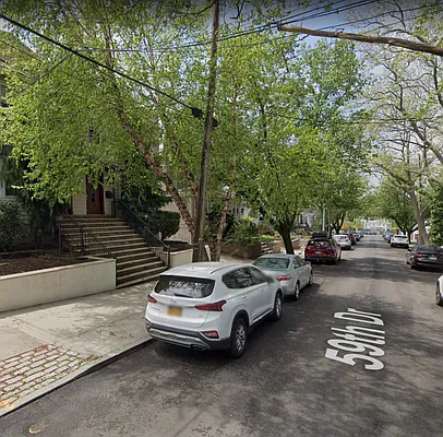 Rented by Douglas Elliman | media 26