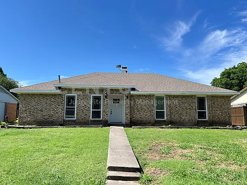 1842 Juniper Ln Photo 1