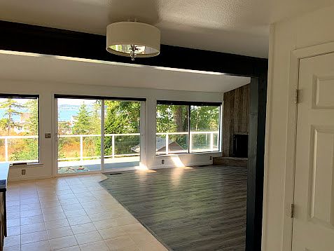 4th image of 4962 Highland Dr