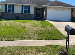 4438 W Portland St, Springfield, MO 65802