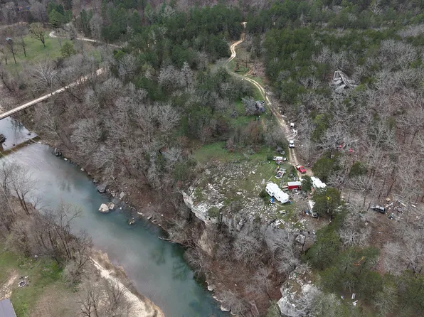 1 N Boswell Rd, Calico Rock, AR 72519