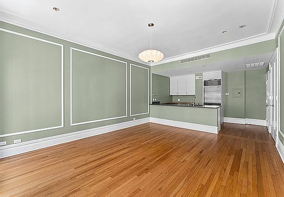 4th image of 833 Madison Ave #5B