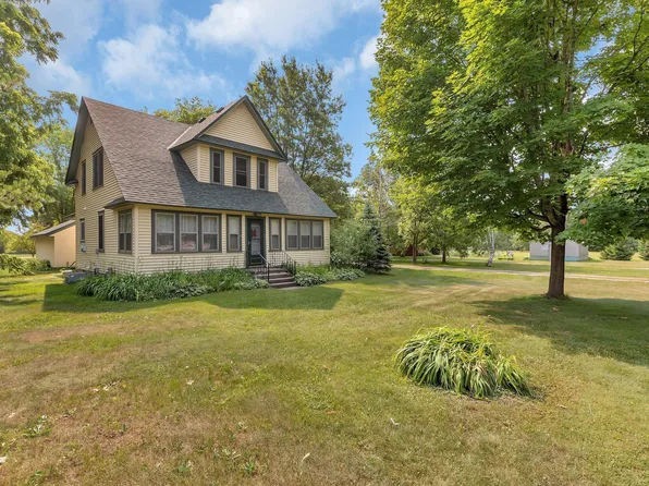 404 Pine St S, Onamia, MN 56359