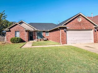 13638 S Oak St, Glenpool, OK 74033