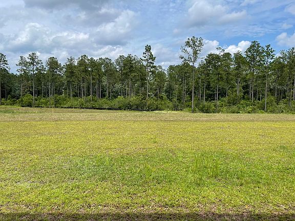 2nd image of 13457 Antler Hill Rd