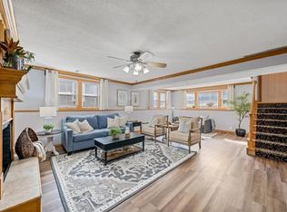 125 Emerson Ave, Bonner Springs, KS 66012