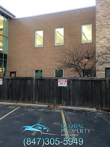 267 E Grand Ave Photo 1
