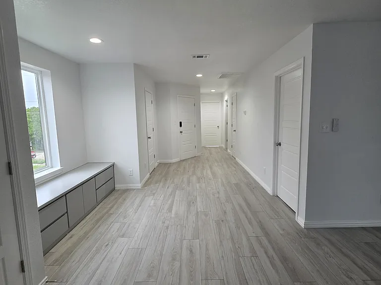 1958 Leath St #1 — Photo 18