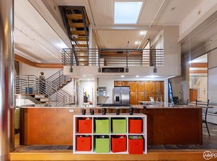 330 Peters St SW UNIT 205, Atlanta, GA 30313