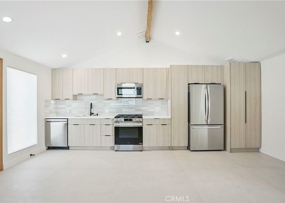 13218 Otsego St, Sherman Oaks, CA 91423 | Zillow