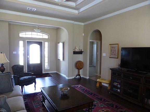 2nd image of 218 Winnsboro Way
