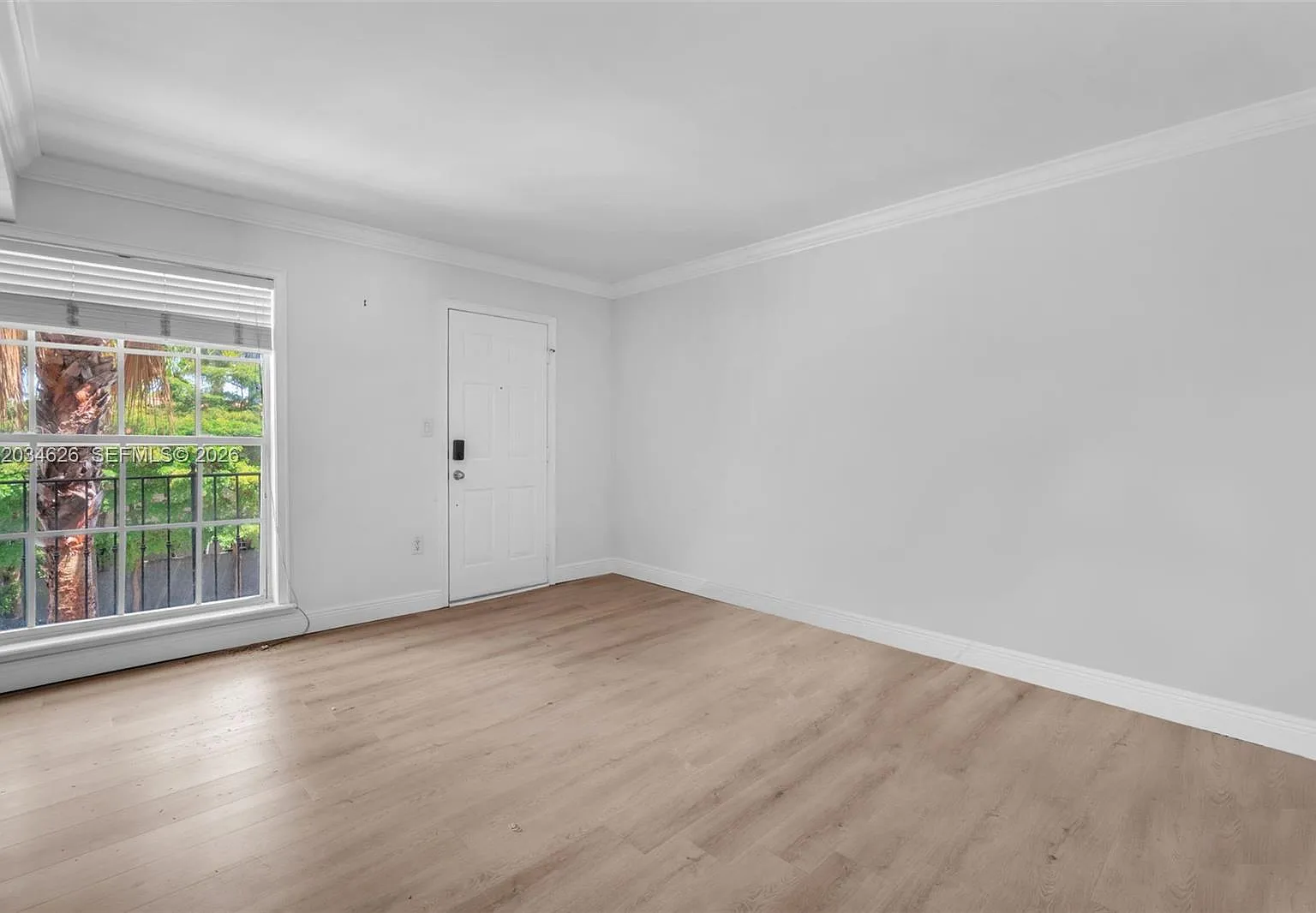 Virginia Pointe Condo — Photo 3