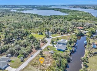 2061 Palm Harbor Ter LOT 60, Punta Gorda, FL 33982