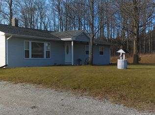 4528 S Ocqueoc Rd, Millersburg, MI 49759