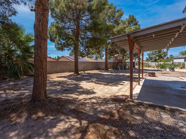 5519 Myron Cir — Photo 47