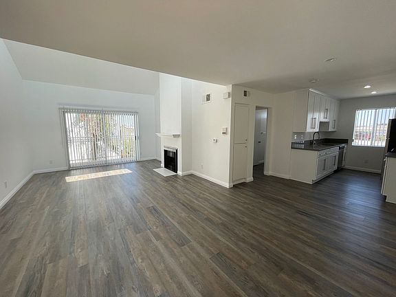 3rd image of 3760 Midvale Ave #206