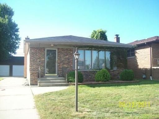 1st image of 1119 Memorial Dr