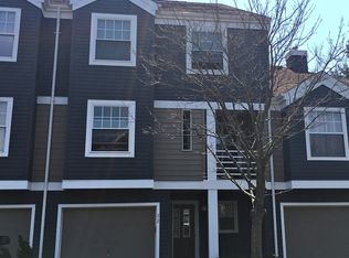 210 Crestview Rd, Bridgewater, NJ 08807