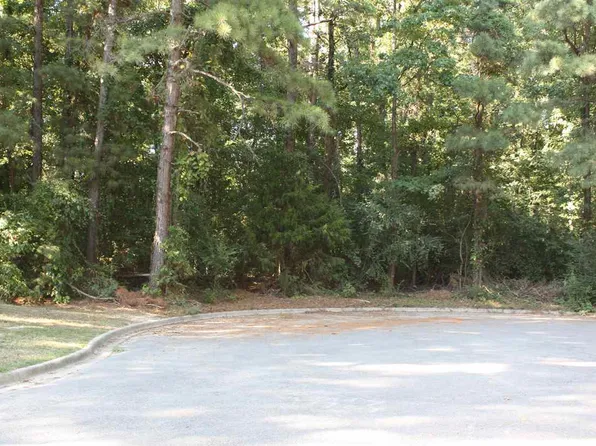 (undisclosed Address), White Hall, AR 71602