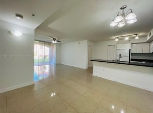 2081 Renaissance Blvd APT 106, Hollywood, FL 33025