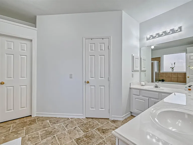 23826 Browndale Ct — Photo 29