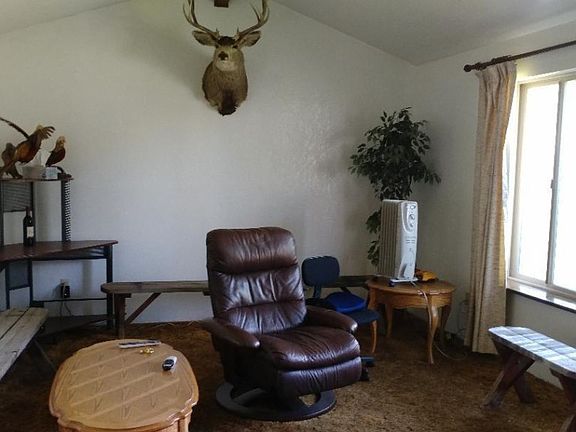 2nd image of 1207 Tieton Ave