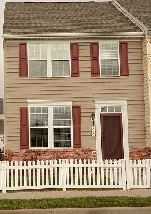 1st image of 213 Summerwalk Blvd