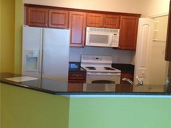 4th image of 12930 Positano Cir APT 203