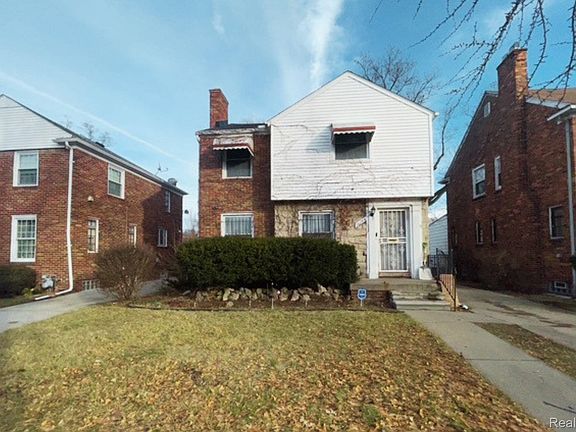 2nd image of 16144 Prest St