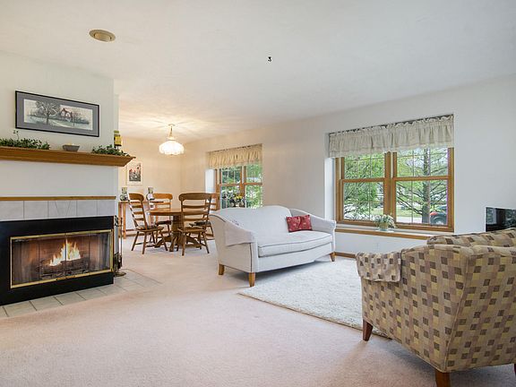 2nd image of 13299 Pineoak Dr