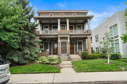 920 Broadway St #B Photo 1